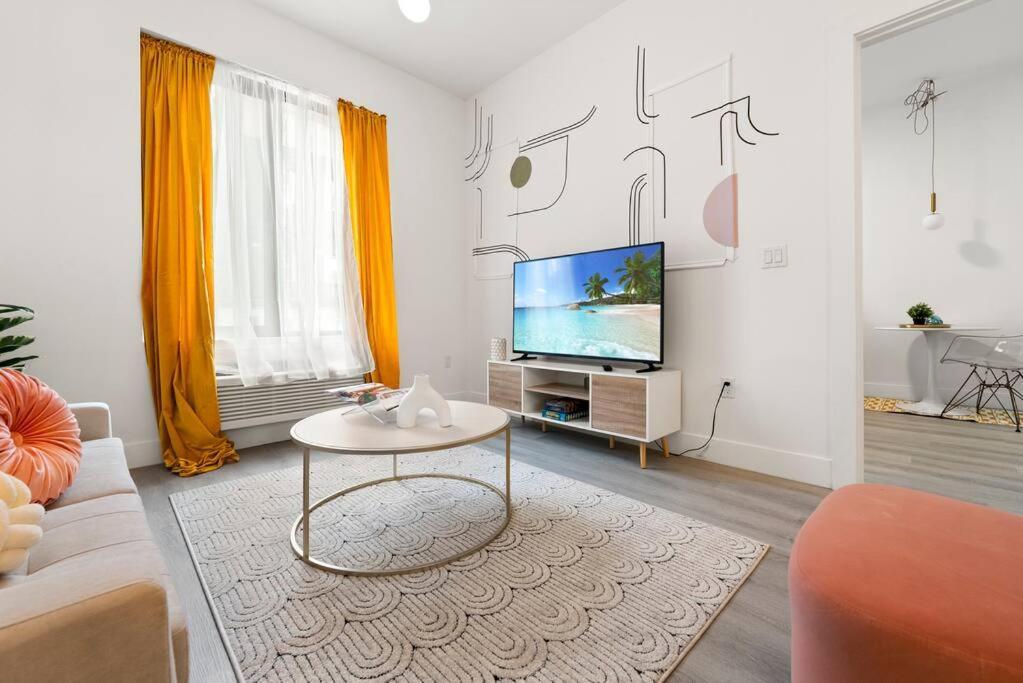 Contemporary Luxury Br, Ewr Airpt, Nyc, Free Pkng, Prudential Cntr, American Dream Mall Elizabeth Luaran gambar